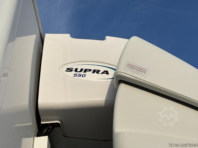 Refrigerated/freezer transport Iveco Eurocargo 120E21 + CARRIER SUPRA 550 + LOADLIFT...