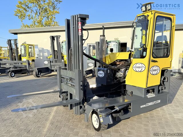 Four-way forklift Combilift C3000 GAS TRIPLEX 4900 FREE LIFT CABIN