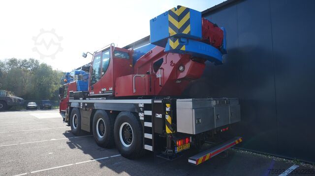  Liebherr LTM1050-3.1 WITH JIB AND VARIOBASE