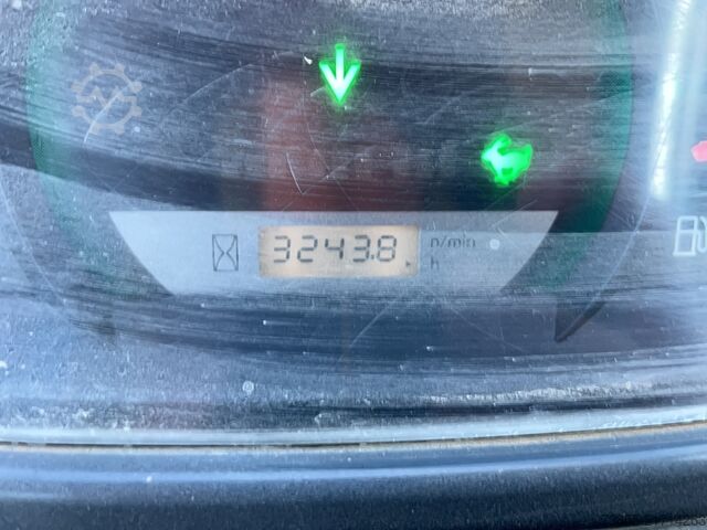 Utovarivač Kubota R065