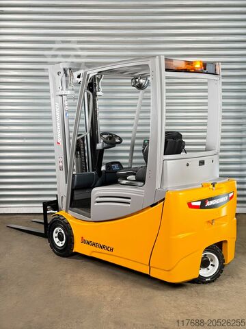 Electric 3-wheeler Jungheinrich EFG 220 - Service Neu - Batterie 90% - Nur 2.557 Std.