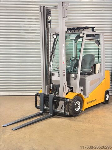 Electric 4-wheeler Jungheinrich EFG 425k - Service Neu - Batterie 90% - Vollkabine