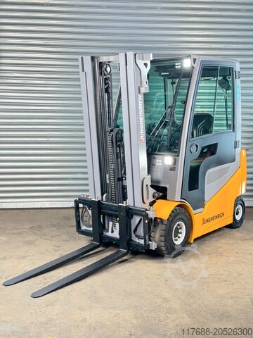 Electric 4-wheeler Jungheinrich EFG 430 - Service Neu - Batterie 83% - Garantie