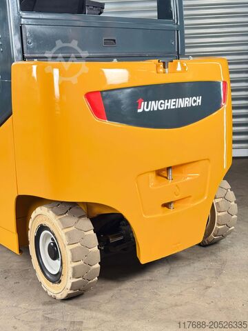 Electric 4-wheeler Jungheinrich EFG 430 - Service Neu - Batterie 92% - Triplex