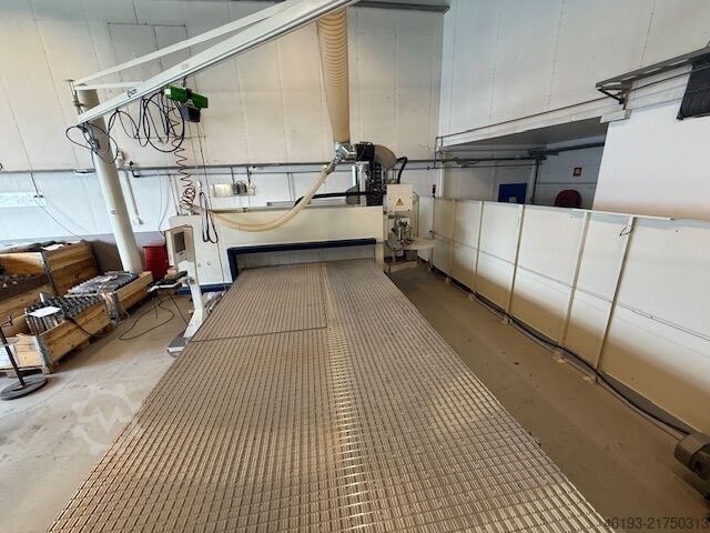 Bewerkingscentrum SCM Accord FMX 25