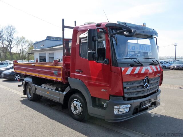 Trevejs-tipvogn Mercedes-Benz Atego 3 821 4x2 Kipper