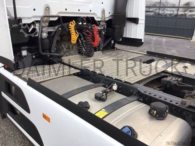 Τυπική μονάδα τράκτορα Mercedes-Benz Actros 1853 LS 4x2 SoloStar Giga Retarder Standkli