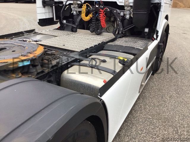 Τυπική μονάδα τράκτορα Mercedes-Benz Actros 1853 LS 4x2 SoloStar Giga Retarder Standkli