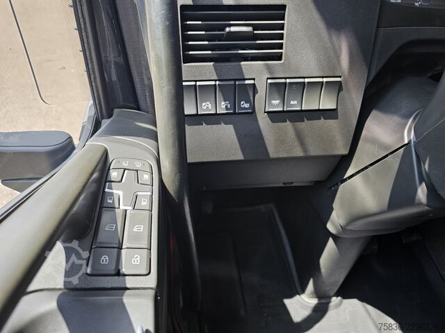 Όχημα ανάκτησης Volvo FH540 8X4 / HMF 28TM KRAN / CRANE / OPRIJ- MACH...