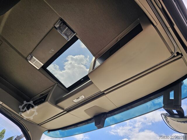 Όχημα ανάκτησης Volvo FH540 8X4 / HMF 28TM KRAN / CRANE / OPRIJ- MACH...