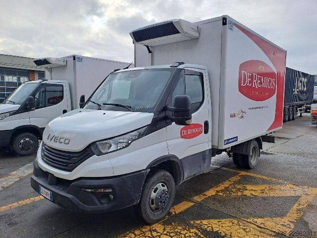 Koelwagen met geïsoleerde laadbak IVECO DAILY 35C16H3.0 ISOTERMICO/FRIGO