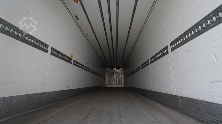 Soğutmalı/dondurulmuş taşıma Schmitz Cargobull 3 AXLE FRIGO TRAILER BI-TEMP