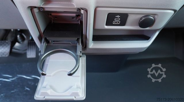 Minibus FORD Transit Custom 340L2 Trend BEV 85kWh 2xSTür Navi