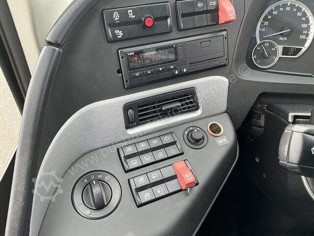 Autokar Setra S 517 HD