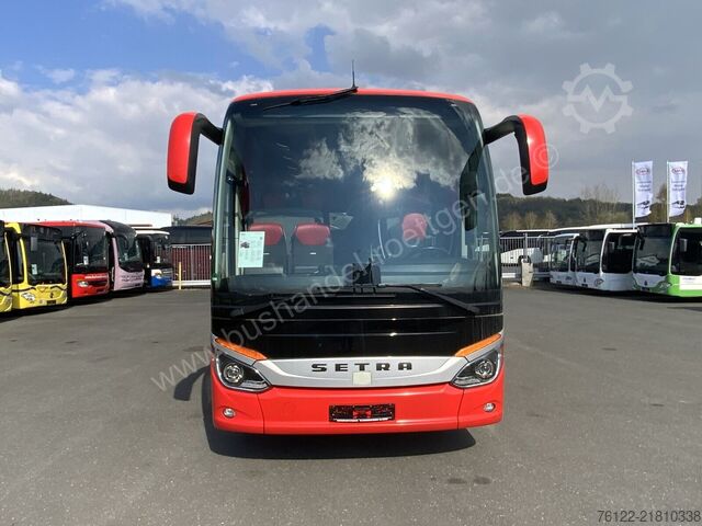 Távolsági autóbusz Setra S 517 HD