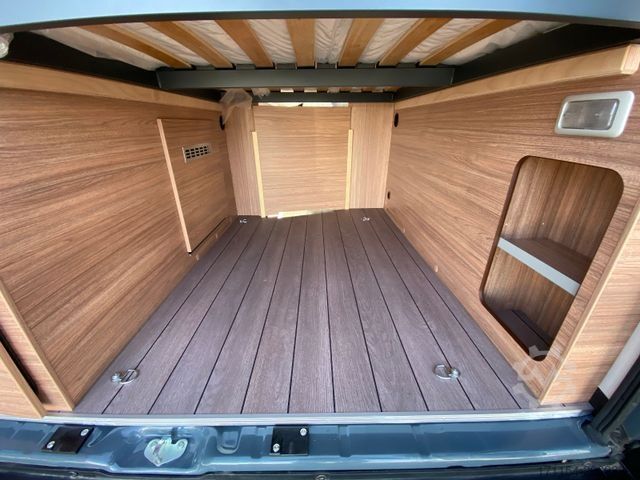 Husbil WEINSBERG CaraBus 600 MQ EDITION Fire