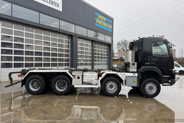 Podwozie ciężarówki VOLVO FMX-540 8x6 SWS