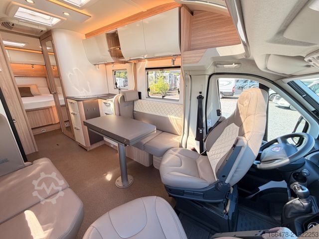 Semi-integrated camper BÜRSTNER Ixeo T 736 *Queensbett-Face2Face-Automatik*