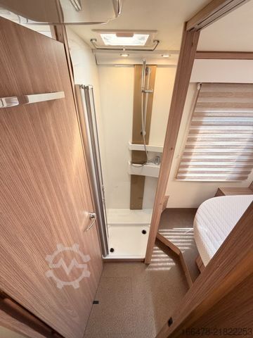 Semi-integrated camper BÜRSTNER Ixeo T 736 *Queensbett-Face2Face-Automatik*