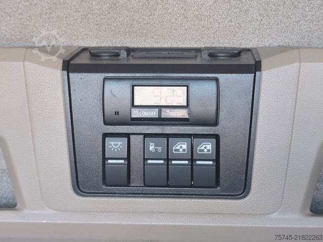 Standart çekici ünitesi MAN TGX 18.500 *4X VORHANDEN*RETARDER*ACC*STANDKLIMA