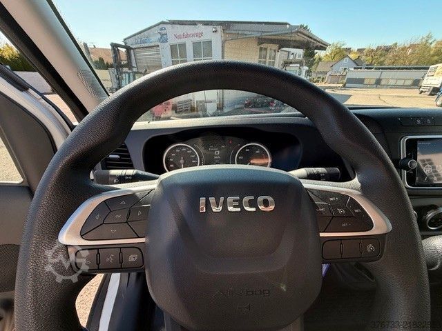 Transporter mit Koffer IVECO Daily 35C16 3.0 ¤6E Koffer LBW Klima