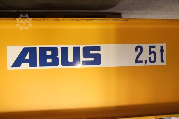 Grúa giratoria de columna, brazo de 5,6 m / 2500 kg ABUS VS