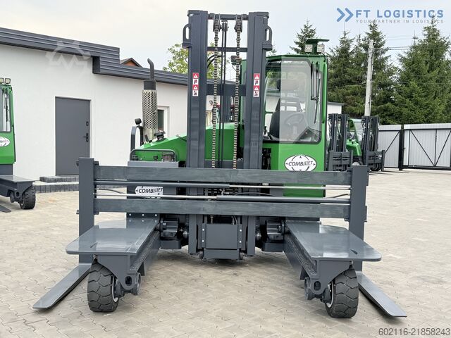 Carrello elevatore a 4 direzioni Combilift C4500 DIESEL DUPLEX WIDE FORK POSITIONER