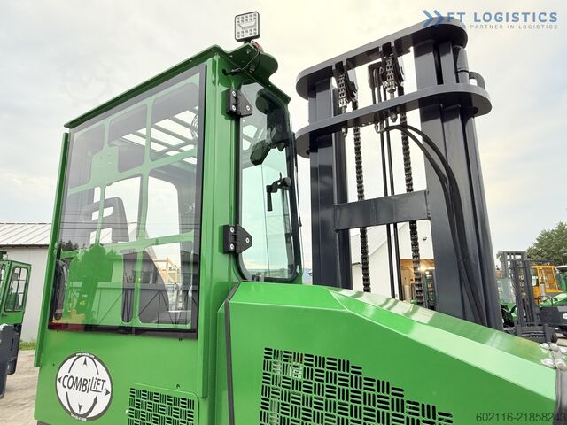 Carrello elevatore a 4 direzioni Combilift C4500 DIESEL DUPLEX WIDE FORK POSITIONER