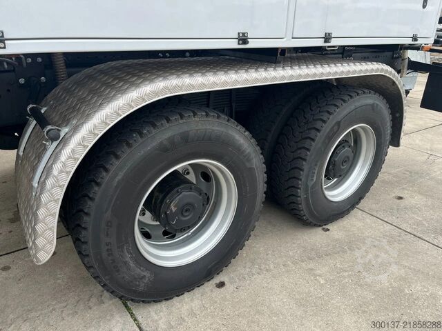 Tankfartyg Mercedes-Benz Axor 3344 6x4 Water Tank Truck