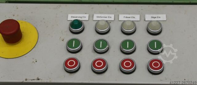 Tíz kalapács Perske mit Bohranlage