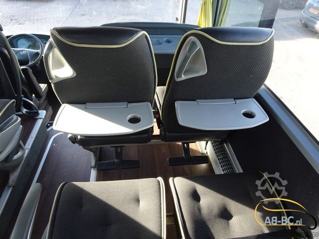 Autocarro de turismo MERCEDES-BENZ Tourismo RHD-M - 51 Sitze EURO 6