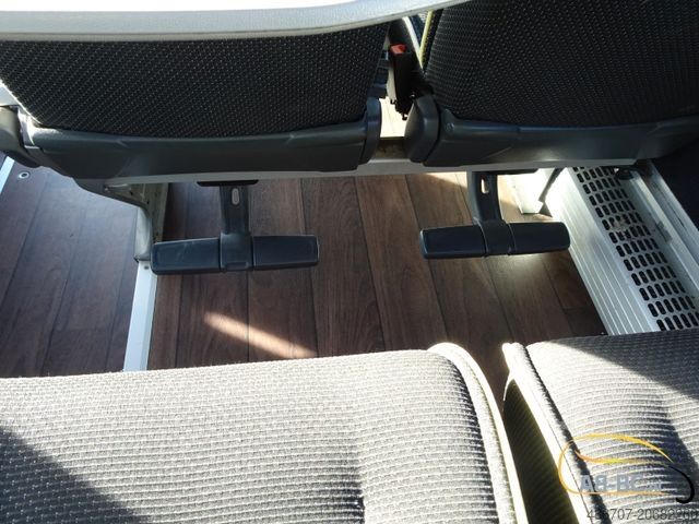 Autocarro de turismo MERCEDES-BENZ Tourismo RHD-M - 51 Sitze EURO 6