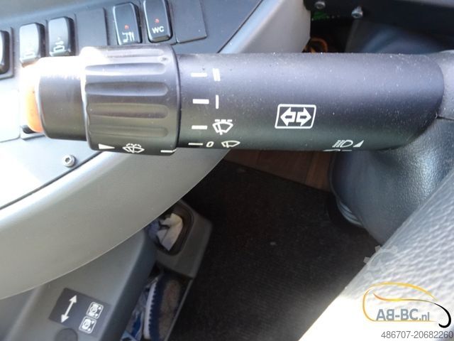 Autocarro de turismo MERCEDES-BENZ Tourismo RHD-M - 51 Sitze EURO 6