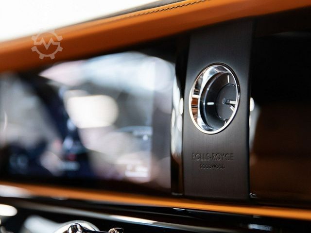 Furgon ROLLS ROYCE Spectre