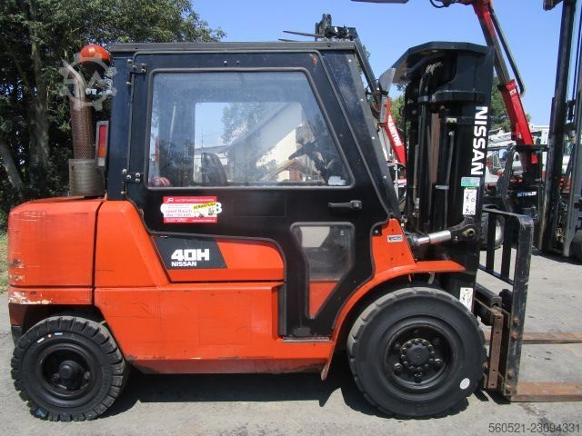 Dieselstapler Nissan 4 Ton.-Triplex-FH 4,5m + Seitenschieber