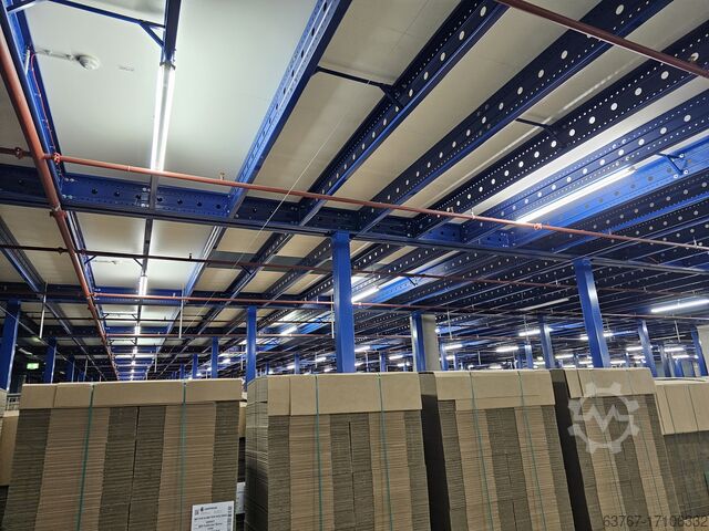 Lagerbühne Torri Lagerbühne | Traglast: 500 kg/m² Große Mengen direkt ab Lager verfügbar