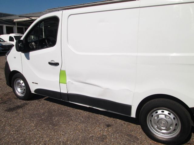 Koelwagen met geïsoleerde laadbak RENAULT Trafic 1.6 *Carrier Kühlwagen*Euro6*