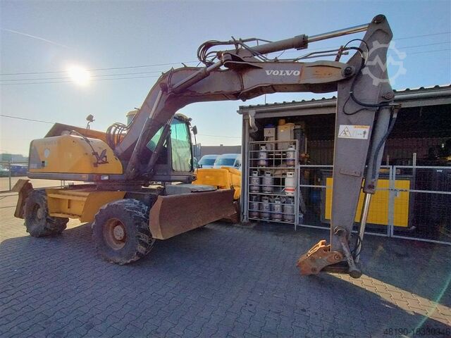 Koparka mobilna Volvo EW160