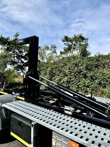 Wywrotka rolowana Fuso Fuso Canter 9C18 Abrollkipper 2025