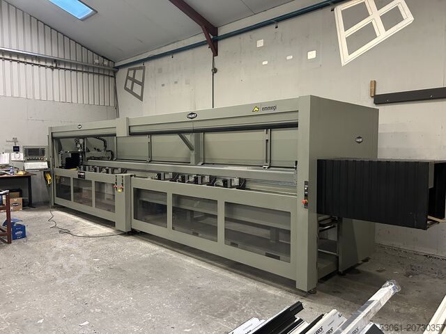 3-axis milling machine Emmegi Phantomatic T5