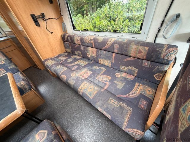 Integriertes Wohnmobil HYMER/ERIBA B 544 Vollintegriert Fiat 2.5 Tdi 85 kw Hubbett