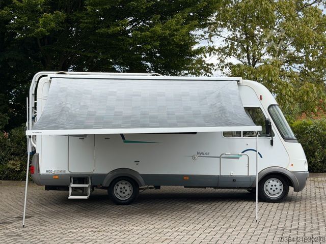 Integriertes Wohnmobil HYMER/ERIBA B 544 Vollintegriert Fiat 2.5 Tdi 85 kw Hubbett
