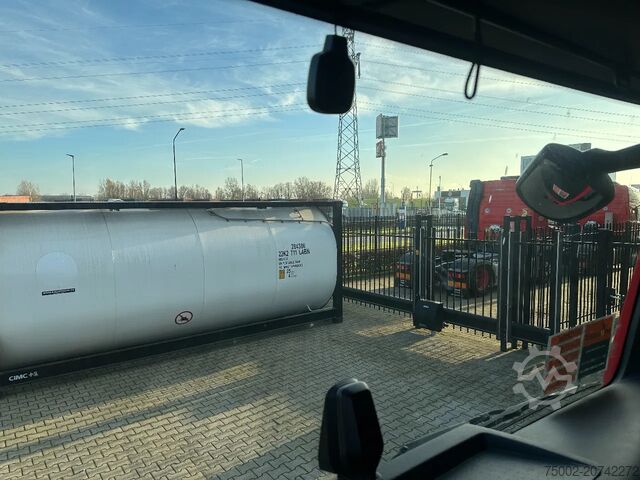 Nebezpečné látky MAN TGX 18.420 ADR (FL, AT), PTO, 10x available