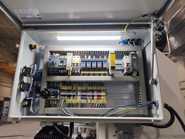 Hydraulische C-pers Durendus Montagepresse