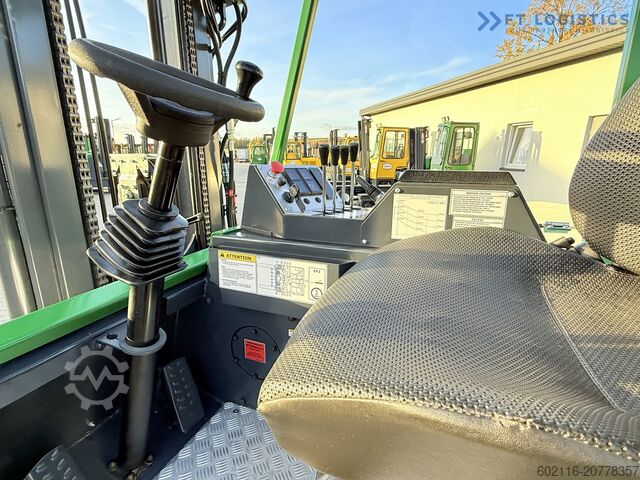 4-vejs gaffeltruck Combilift CB4000 GAS TRIPLEX 5200 POSITIONER