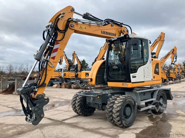 Točkaš bager LIEBHERR A916 Compact