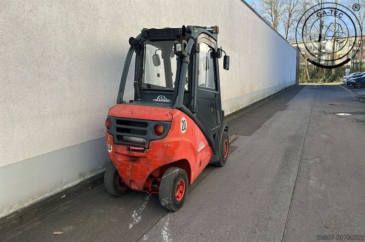 Manual pallet jack Linde H30D