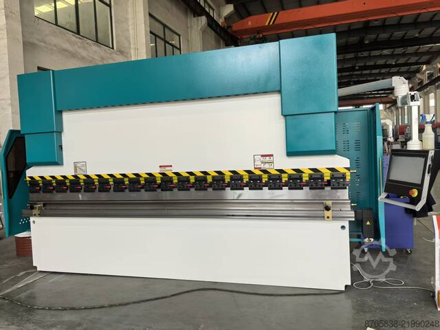 Prensa dobradeira Nanjing Asia Machine Mfg. Co., Ltd. WE67K-110/3200 press brake