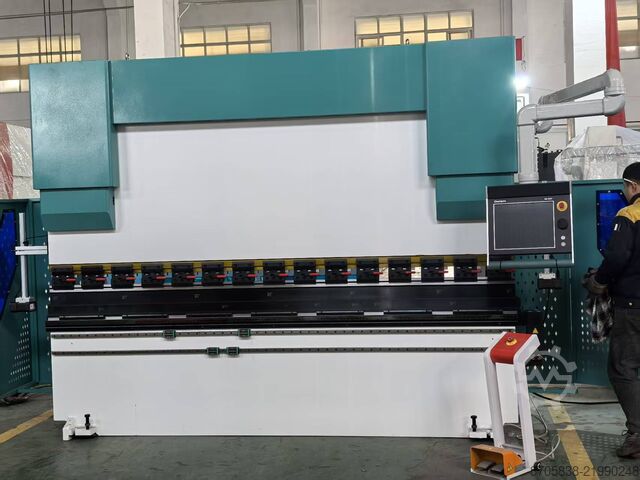 Prensa dobradeira Nanjing Asia Machine Mfg. Co., Ltd. WE67K-110/3200 press brake