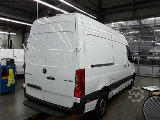 Bestelwagen Mercedes-Benz Sprinter 317 CDI,L2H2,Automatik,Kamera,Navi